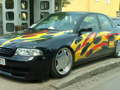 Gelb, Schwarz