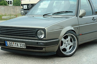 Jetta II 16V Turbo mit 9x16 Brock Alufelgen