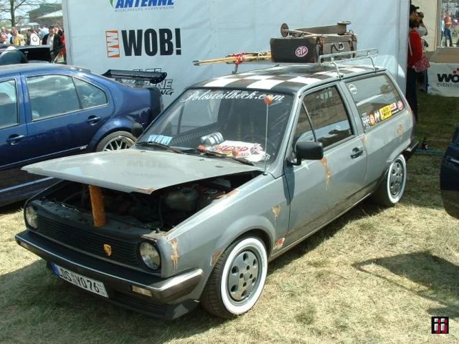  Bild "01676" mit dem Tag "Rostig". 