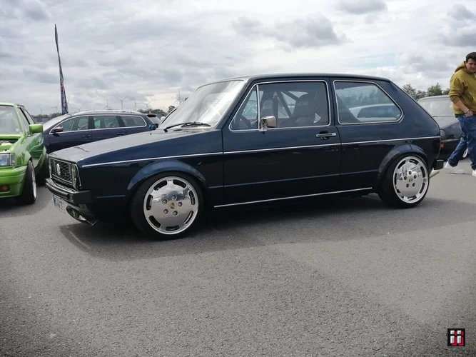  Bild "024" mit dem Tag "Porsche". 