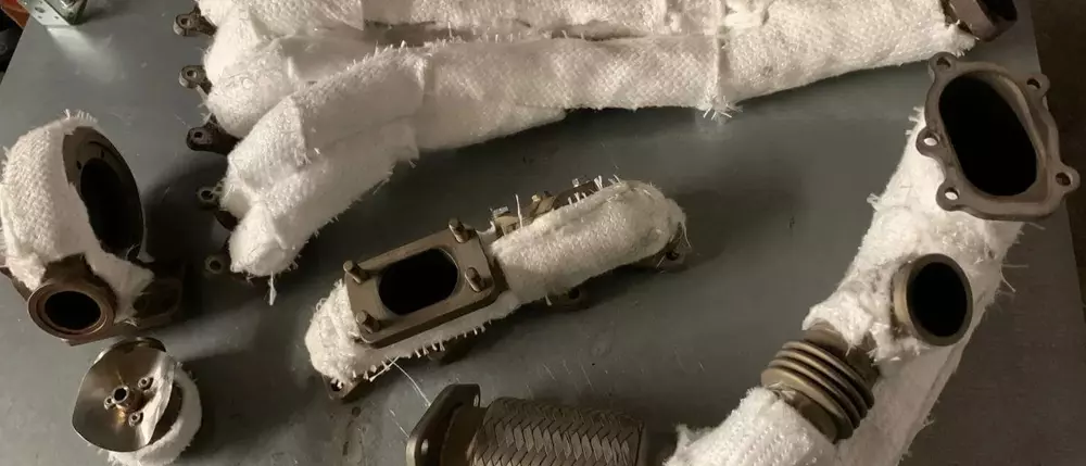 Vorbereitung der Thermoisolierung eines VR6 Fächerkrümmers, 16V Turbos und Hosenrohres