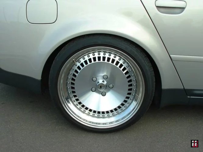 Bild "01059" in der Kategorie "Audi". 