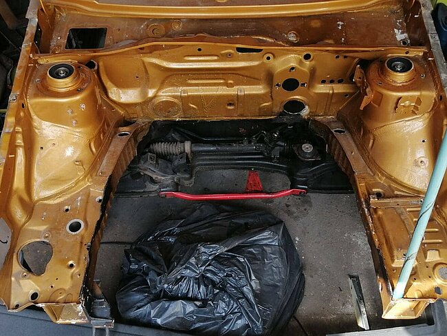 Originaler Motorraum des Golf II 16V Turbo Originaler Motorraum des Golf II 16V Turbo
