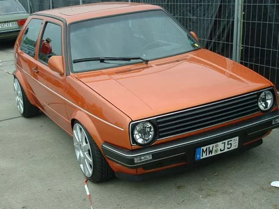 VW-Pfingsttreffen in Bautzen, Orange