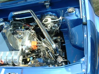 VR6, Poliert / verdichtet, Verchromt, Blau, Turbo