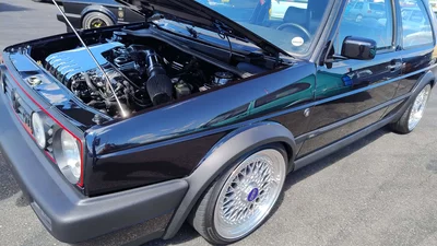 Schwarz, VR6