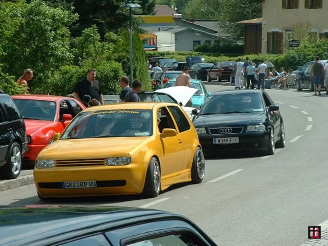  Bild "01354" mit dem Tag "Gelb". 
