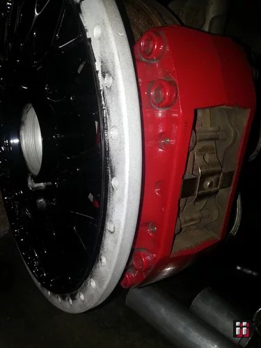  "Jetta II 16V Turbo mit Bremse von Bembo und BBS RS Felgenstern" mit dem Tag "Bremsen". 