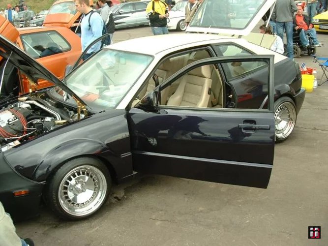  Bild "02032" in der Kategorie "Corrado". 