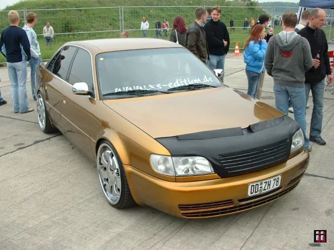  Bild "01803" mit dem Tag "Gold". 
