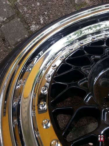  "dreiteilige BBS RS in 8x15 mit 2 Zoll Edelstahl Außenbett" mit dem Tag "BBS RS". 