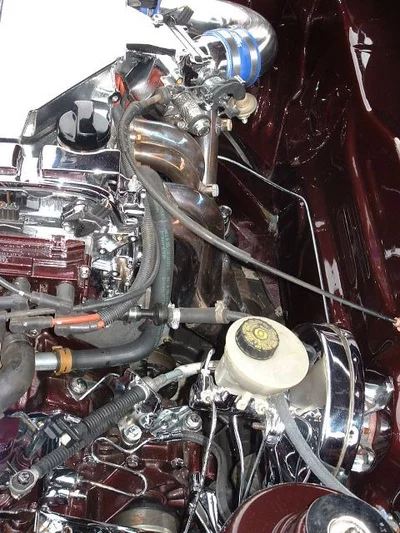 Motorraum, VW-Pfingsttreffen in Bautzen, VR6, Poliert / verdichtet, Verchromt, Braun