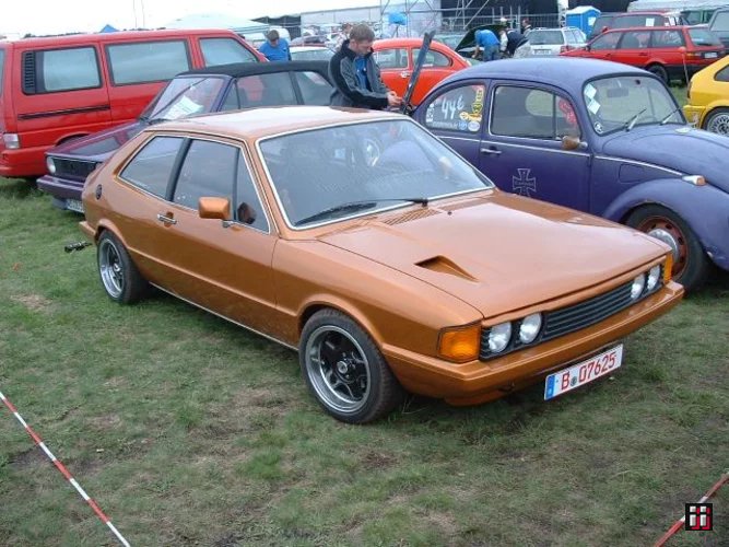  Bild "02051" mit dem Tag "Orange". 