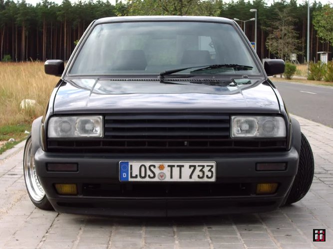 "Edition One mit PLS Le Mans von vorne" in der Kategorie "Edition One". 
