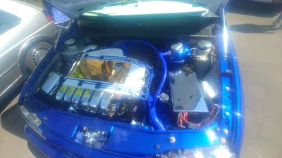 Blau, Poliert / verdichtet, VR6