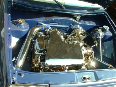 VR6, Blau, Verchromt