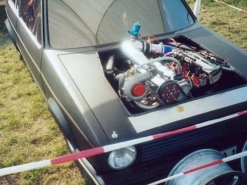 VW-Blasen in Luckau, Golf I / Jetta I, Schwarz, 16V, Turbo